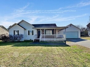 Building Photo - 25 Hedgerow Ct SE