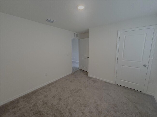 Building Photo - 8940 SW 50th Ter