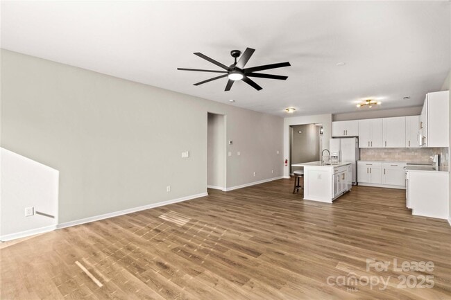 Building Photo - 124 Zolder Ln