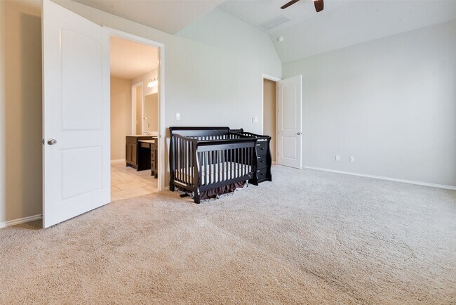 Building Photo - 1330 Watercrest Park Ln