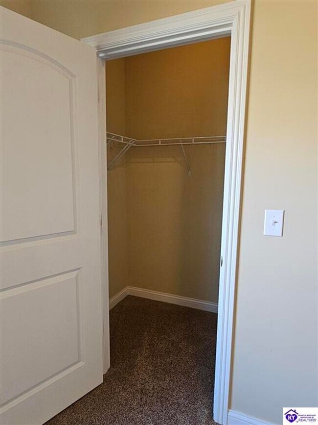 Building Photo - 112 Affirmed Ct