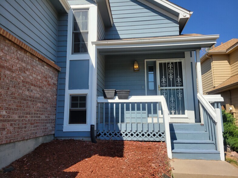Building Photo - 4234 Flanders St