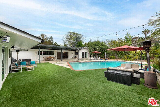 Building Photo - 4629 Cerro Verde Pl