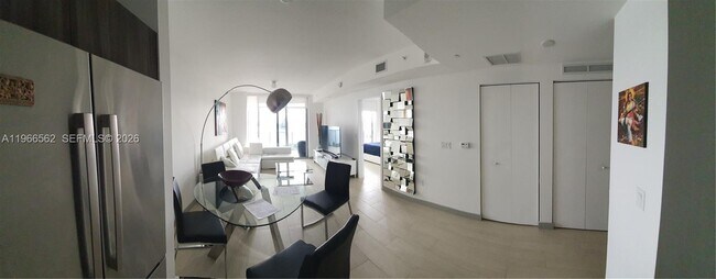 Building Photo - 488 NE 18th St