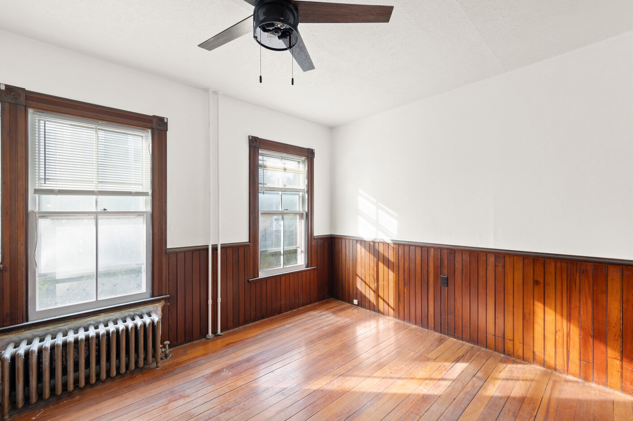 Building Photo - 301 S Braddock St