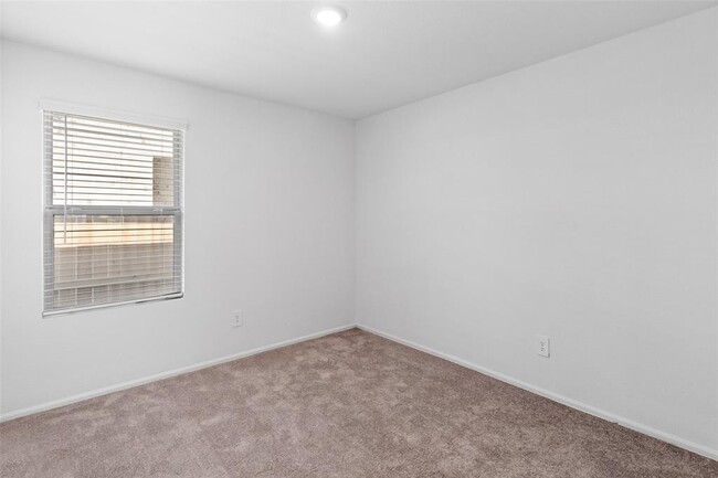 Building Photo - 2838 Via Augusta Dr