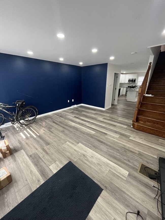 Building Photo - Beautifully Renovated 4 Bedroom | 3.5 Bathroom Home – Modern Finishes & Spacious Layout