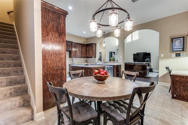 Building Photo - 3487 Pilgrim Dr