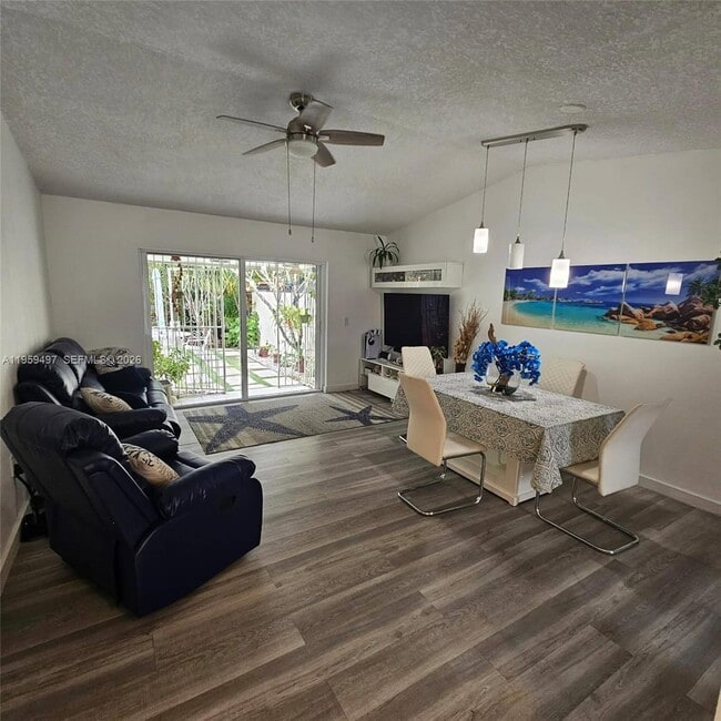 Building Photo - 19623 NW 30th Pl