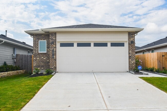 Building Photo - 2818 Bethnal Gdn Wy