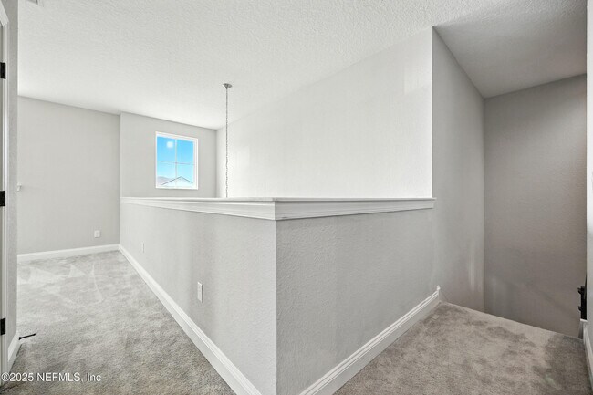 Building Photo - 24 Tradesman Ln