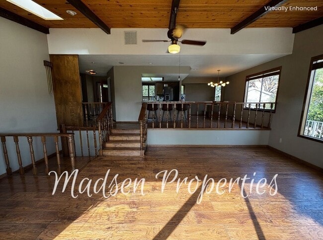 Building Photo - 6367 Woodman Dr