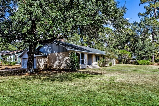 Building Photo - 1528 22nd St