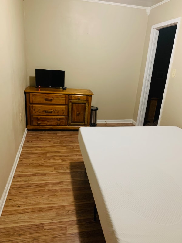 Building Photo - 138 Sherwood Dr