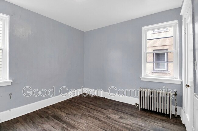 Building Photo - 7 E Depew Ave