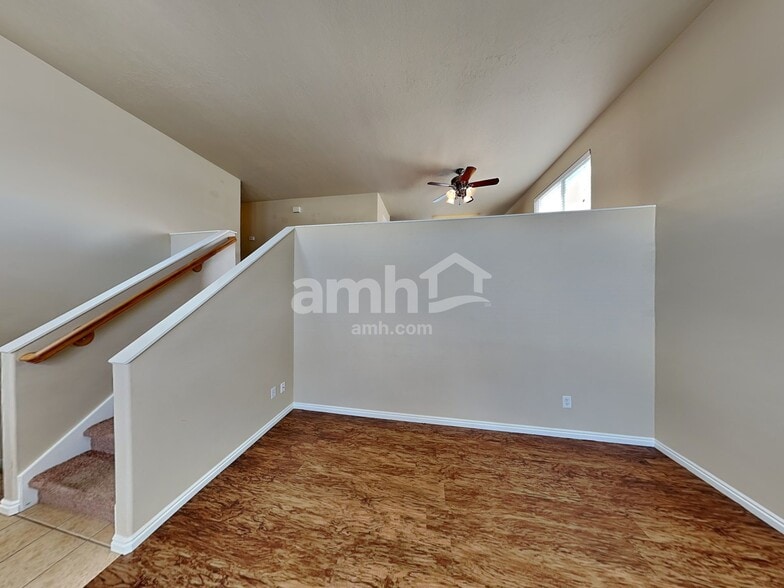 Building Photo - 947 Foxboro Dr