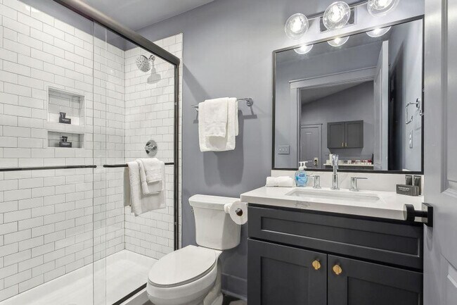 Building Photo - 1738 N Rampart St