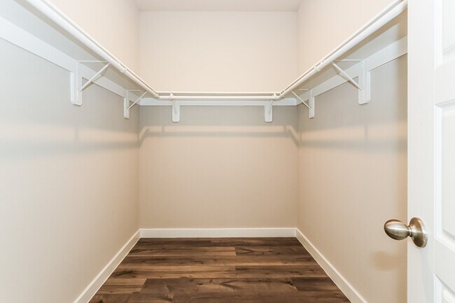 Building Photo - 357 N Centro Cir