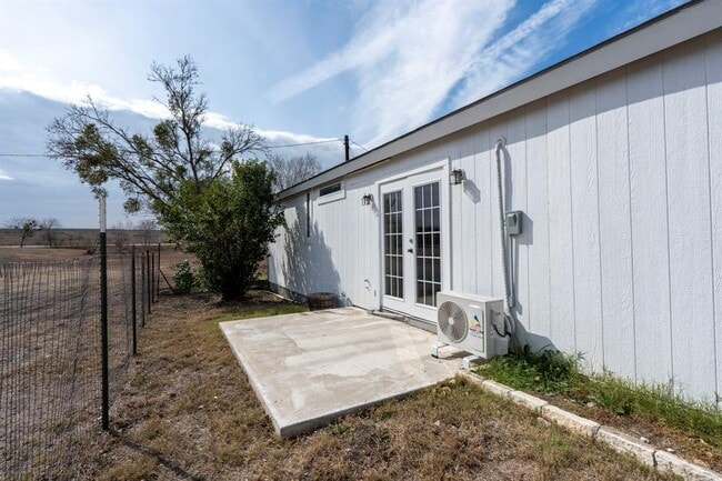 Building Photo - 13415 Crane Rd