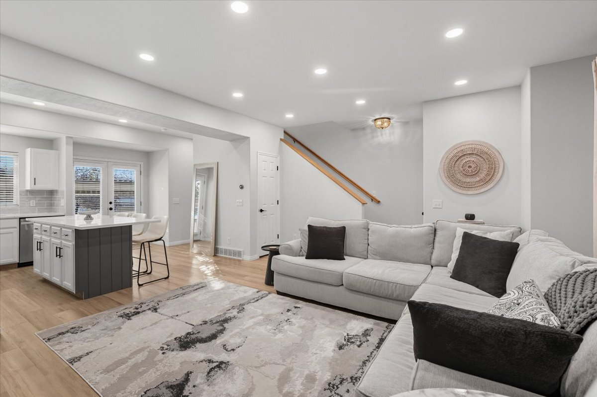 Building Photo - 1552 S 850 W