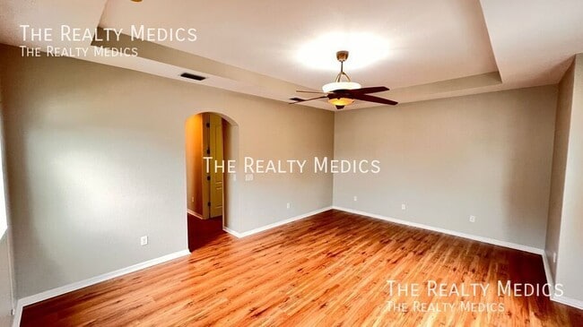 Building Photo - 1900 Garden Sage Dr