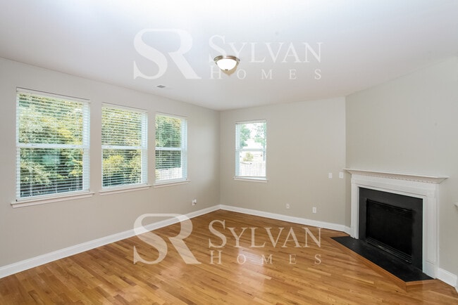 Building Photo - Living where You Love is Good for your Heart!