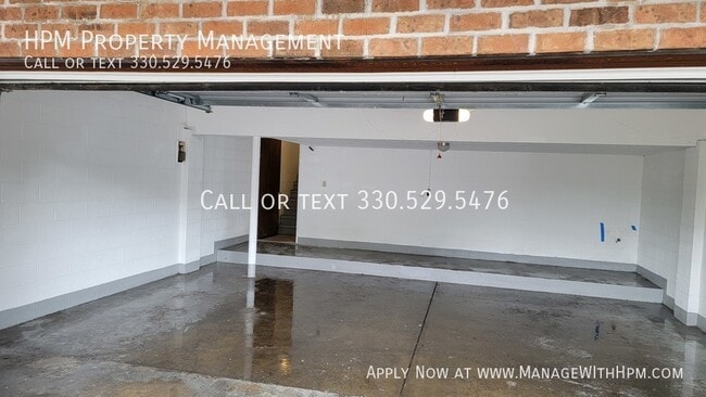 Building Photo - 1688 Karg Dr