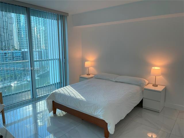 Building Photo - 500 Brickell Ave