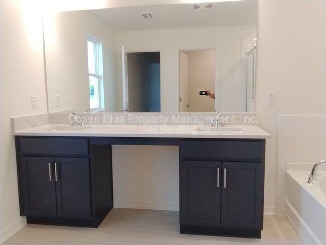 Building Photo - 9985 Sunrise Vw Ct