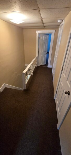 Hallways with Closets - 425 Taylor Ave