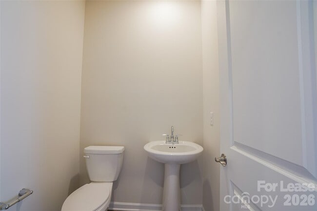 Building Photo - 1403 Caracara Ct