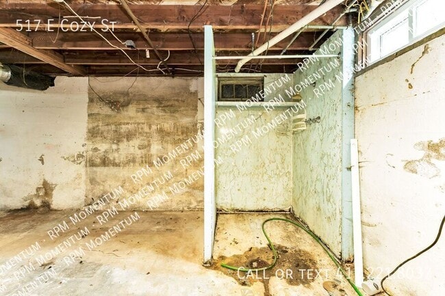 Building Photo - 517 E Cozy St
