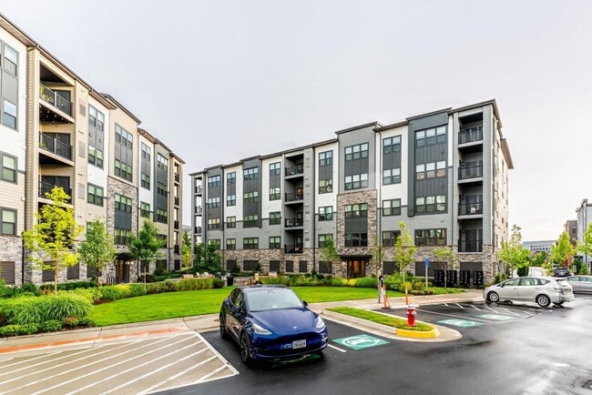 Building Photo - 12875 Mosaic Pk Wy