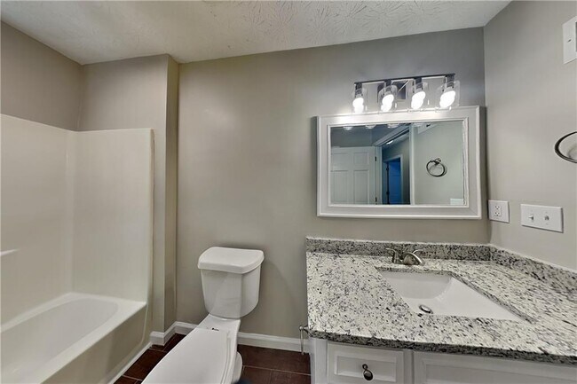 Building Photo - 2957 Forest Chase Terrace NE