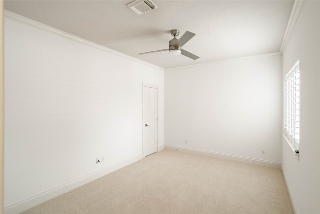 Building Photo - 4746 Post Oak Timber Dr