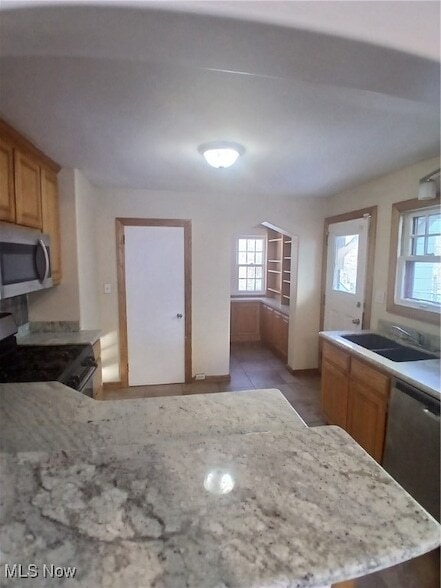 Building Photo - 3037 Kiwatha Rd