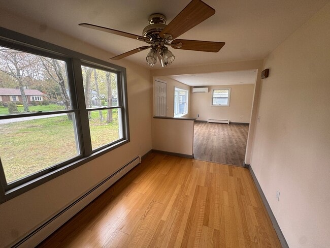 Building Photo - $3,500 5BD/2BA Single Family Home Scarborough - Available 6/1