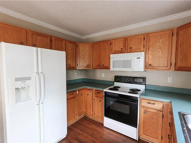 Building Photo - 4820 Manteo Ln