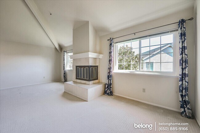 Building Photo - 511 Saint Thomas Ln