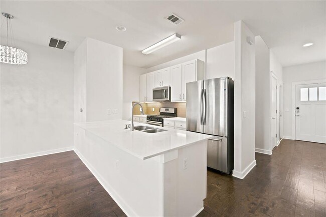 Building Photo - 8921 Parker Ranch Cir