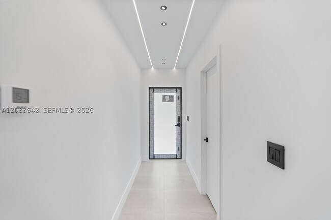 Building Photo - 401 NW 81st St.