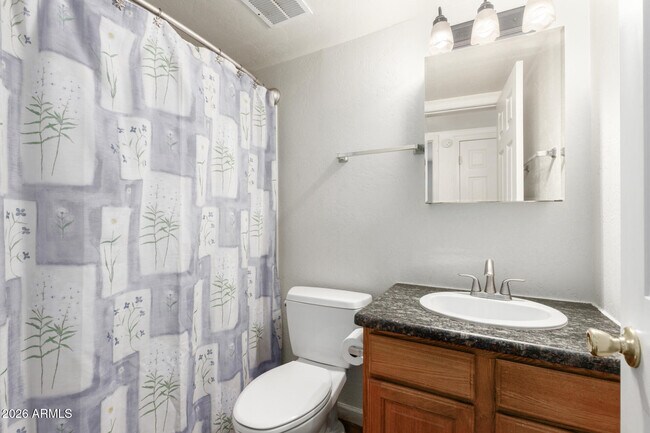 Building Photo - 151 E Broadway Rd