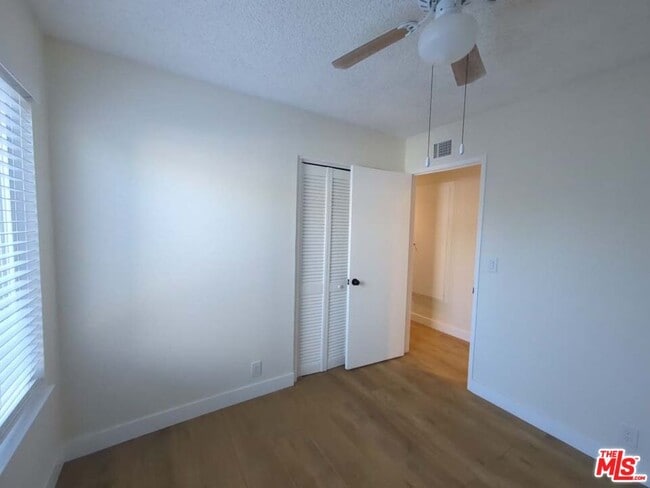 Building Photo - 6656 Swan St