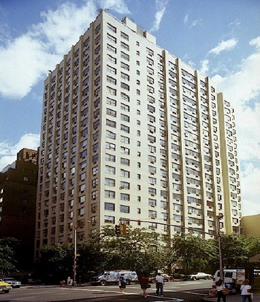 The Cambridge - New York, NY | Apartment Finder