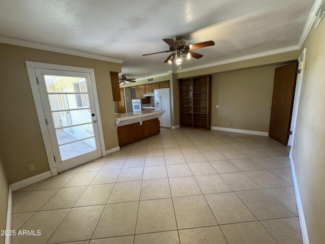 Building Photo - 2309 N 81st Way