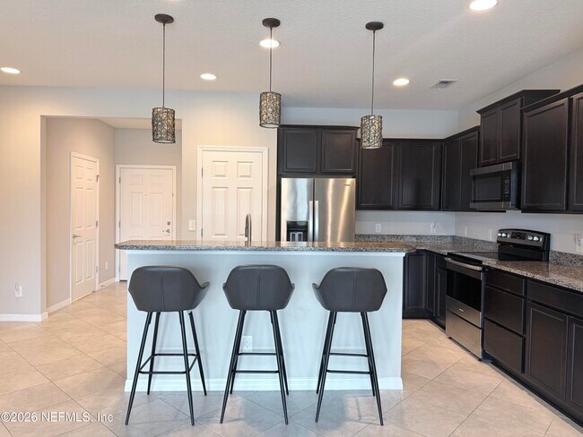 Building Photo - 7024 Butterfly Ct