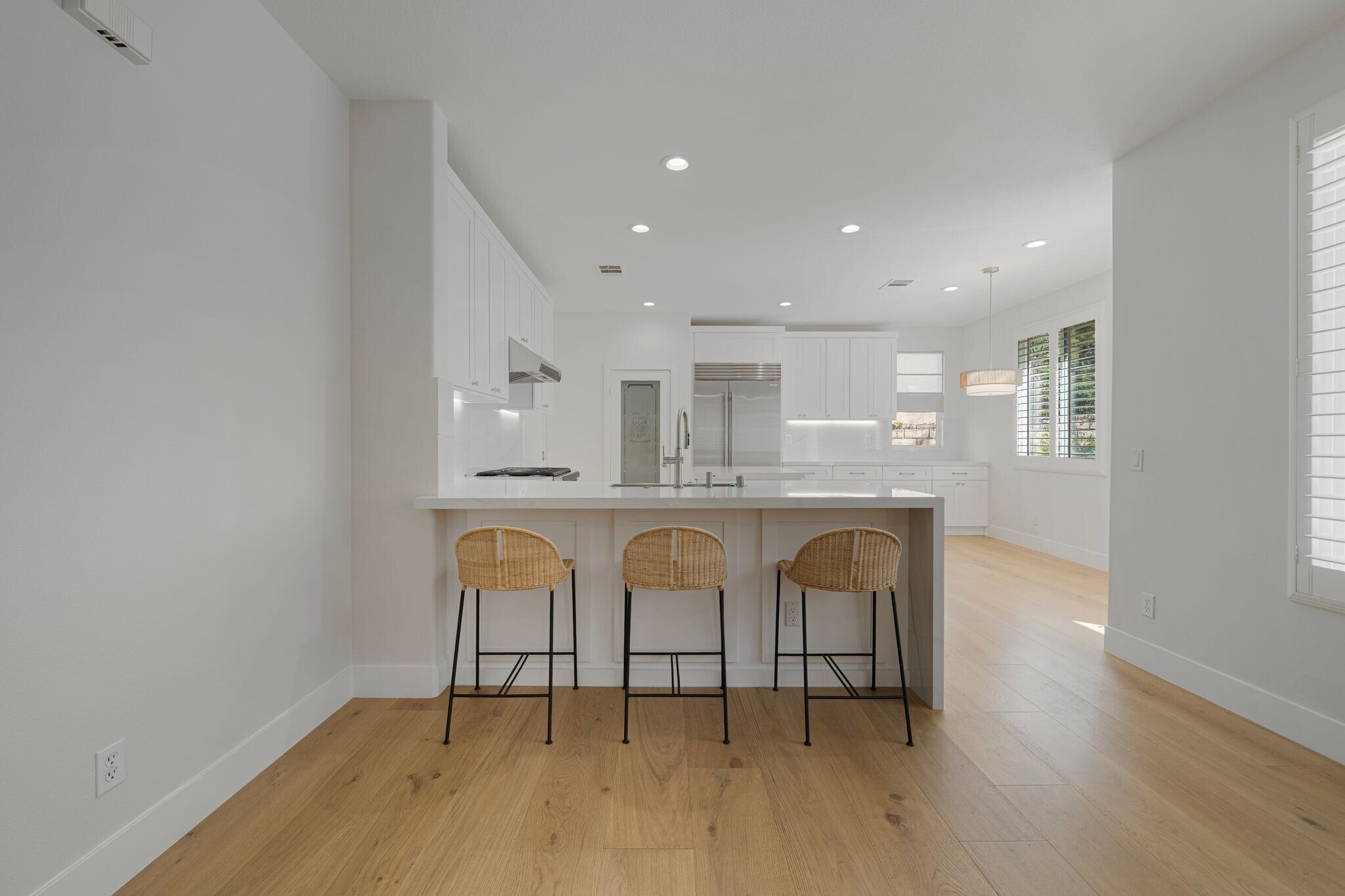 Building Photo - 25352 Avanti Ct