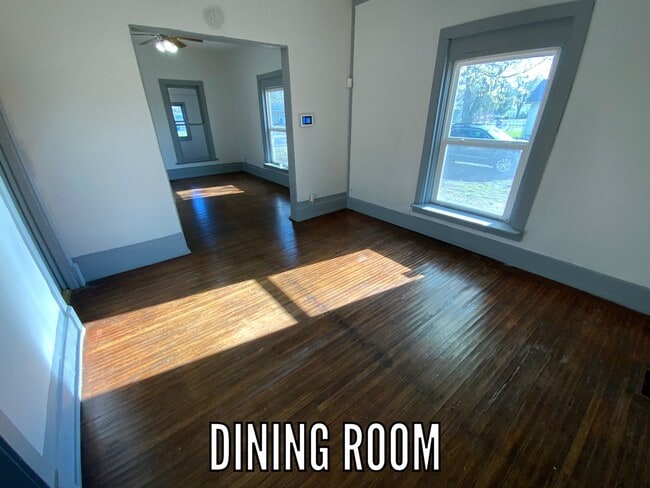 Building Photo - 1308 Lape-