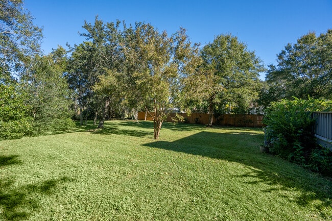 Building Photo - 4187 Quail Dr