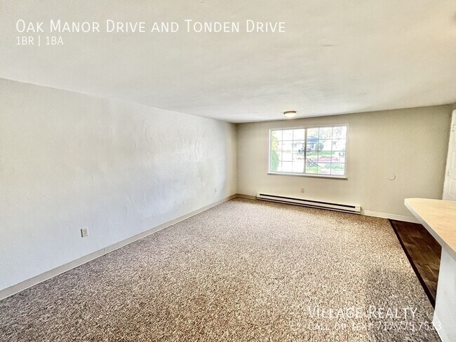 Building Photo - 204 Oak Manor Dr